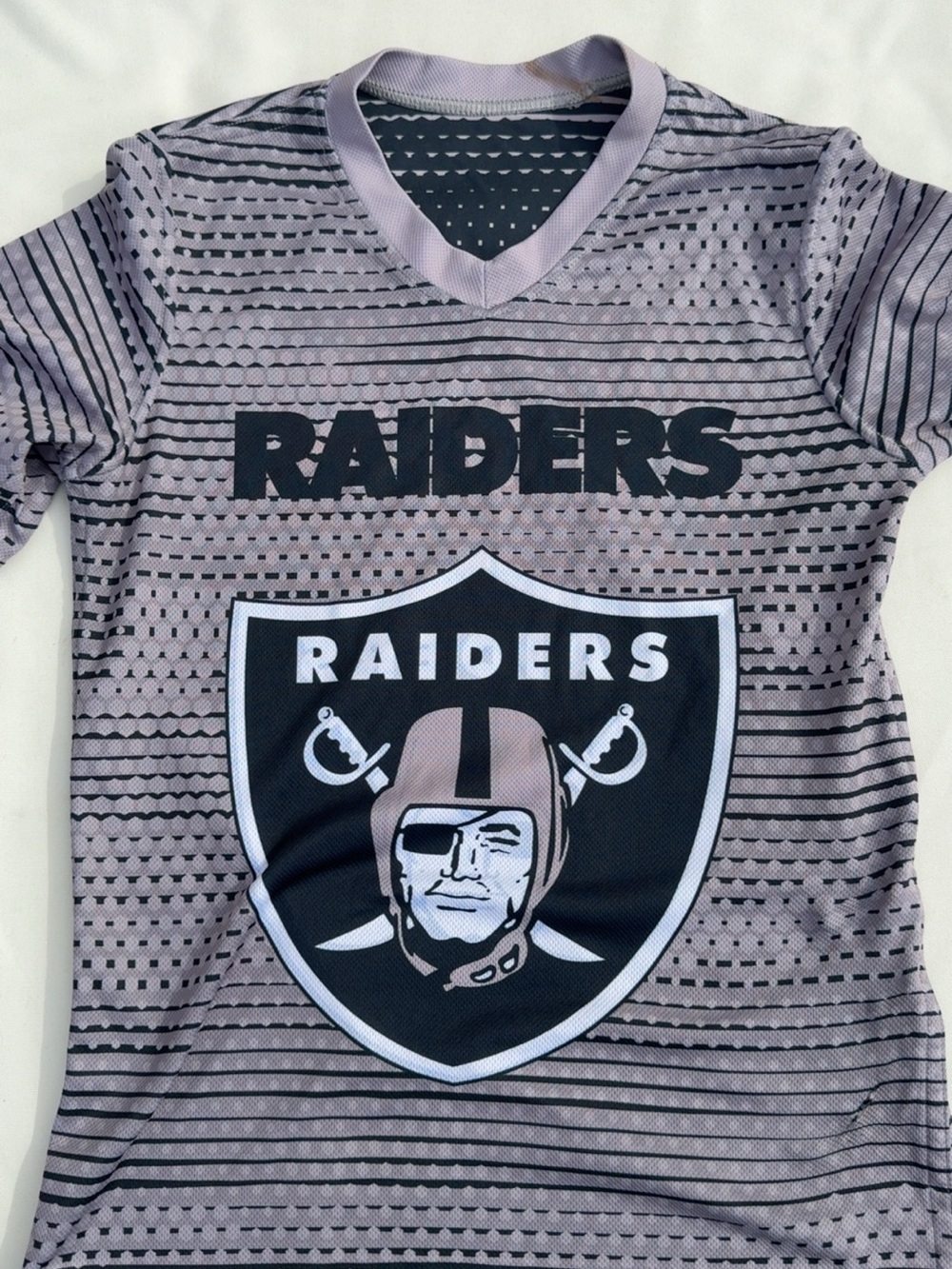NFL Raiders Youth Short Sleeve Jersey in Gray and Black